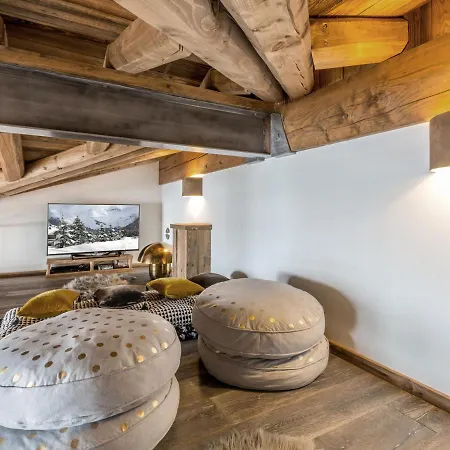 Apartment De Luxe Au Dernier Etage, Materiaux Nobles, Aux Pieds Des Pistes, - Fr-1-694-89